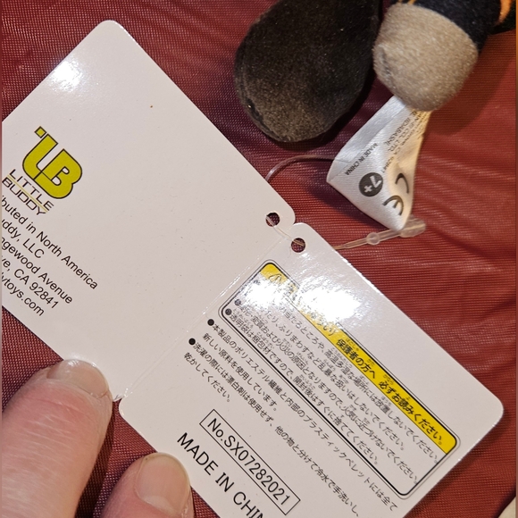 Animal Crossing New Horizons All Stars Plush CJ 8" Fishing Beaver N.W.T. - Picture 5 of 8